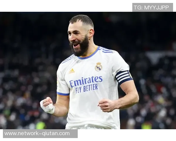 本泽马在足球世界的传奇旅程与未来展望分析 本泽马在足球世界的传奇旅程与未来展望分析